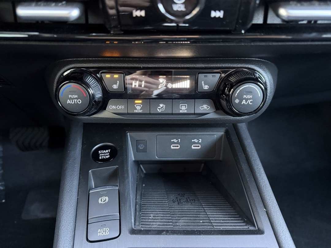 2026 Nissan Kicks SV - Image 22
