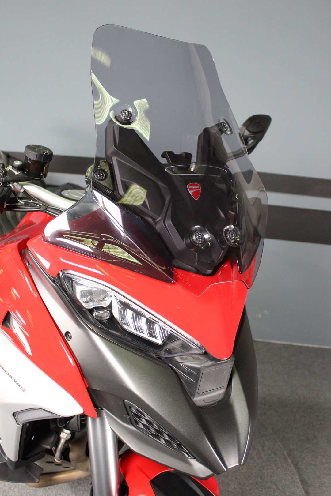 2022 Ducati Multistrada V4 S Travel & Radar - Image 6