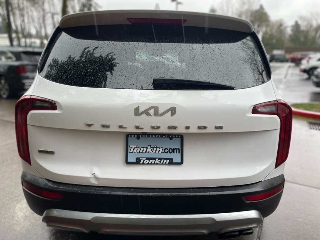 2022 Kia Telluride SX - Image 6