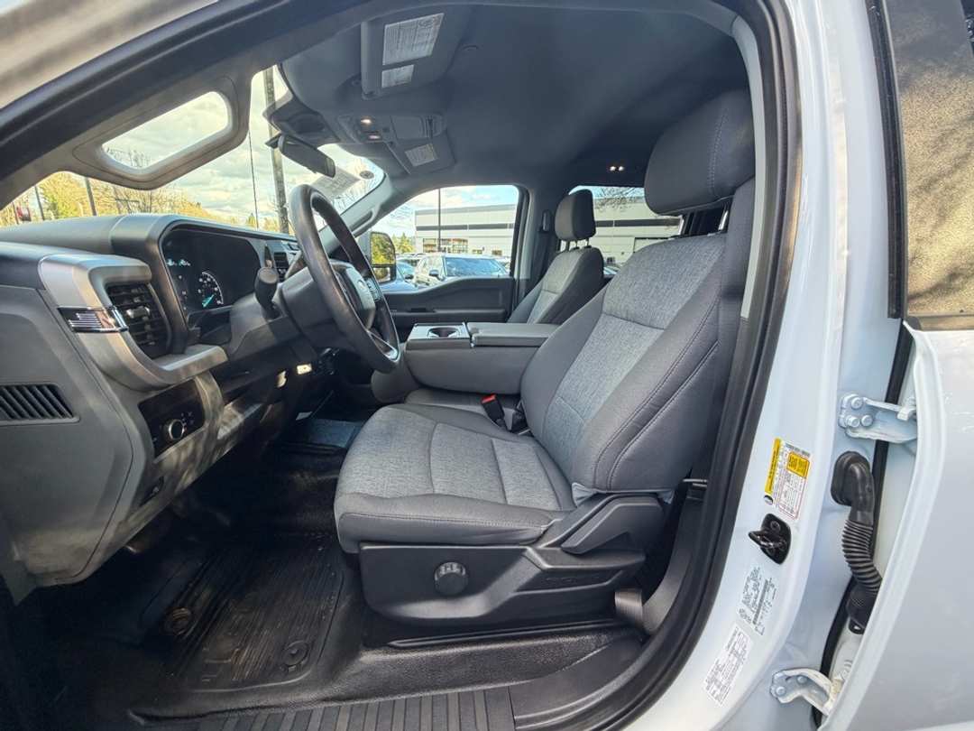 2024 Ford F-350Sd XL - Image 14