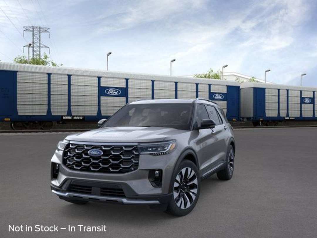 2026 Ford Explorer Platinum - Image 2