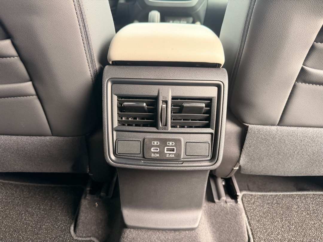 2026 Subaru Forester Premium - Image 25