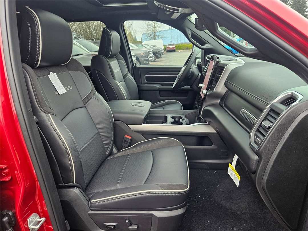 2026 Ram 2500 Laramie - Image 36