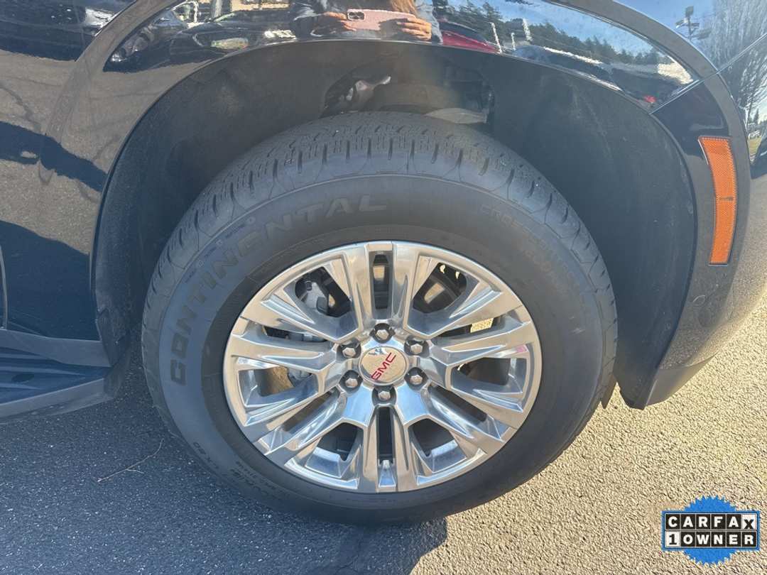 2025 GMC Yukon Denali - Image 11