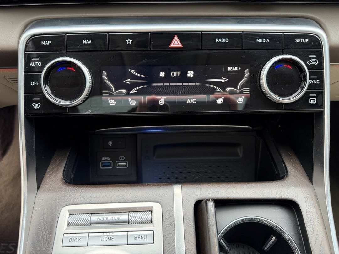 2021 Genesis Gv80 3.5T - Image 24