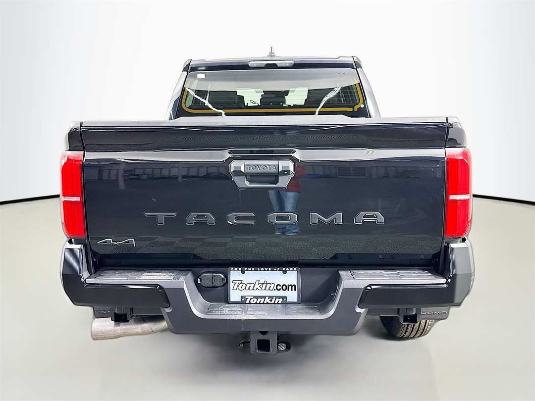 2025 Toyota Tacoma SR5 - Image 6