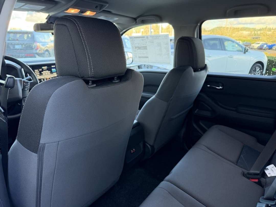 2026 Nissan Frontier SV - Image 28