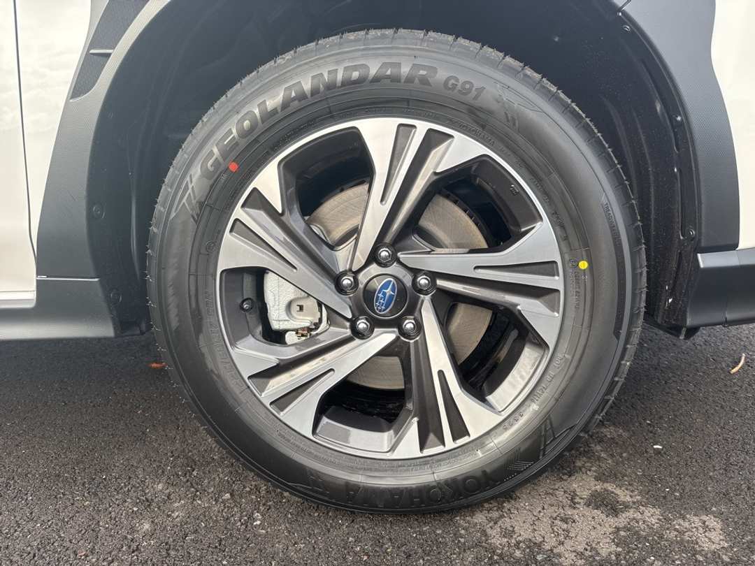 2026 Subaru Crosstrek Premium - Image 9