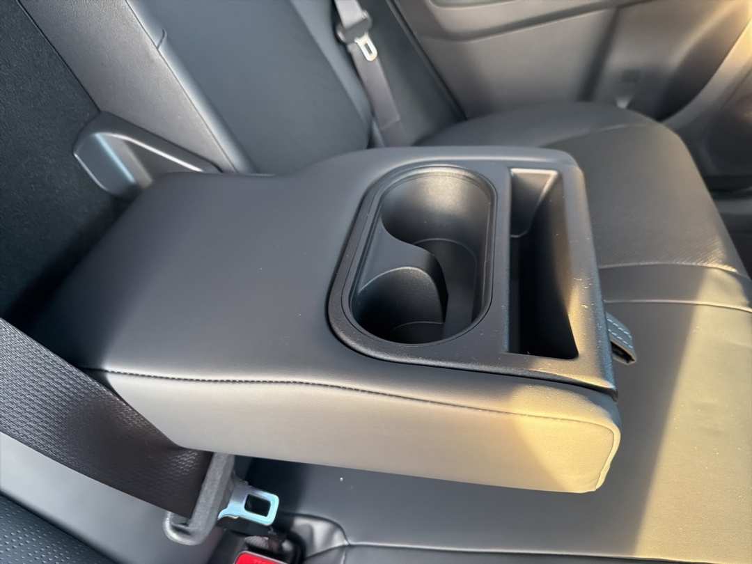 2026 Subaru Solterra Limited - Image 25