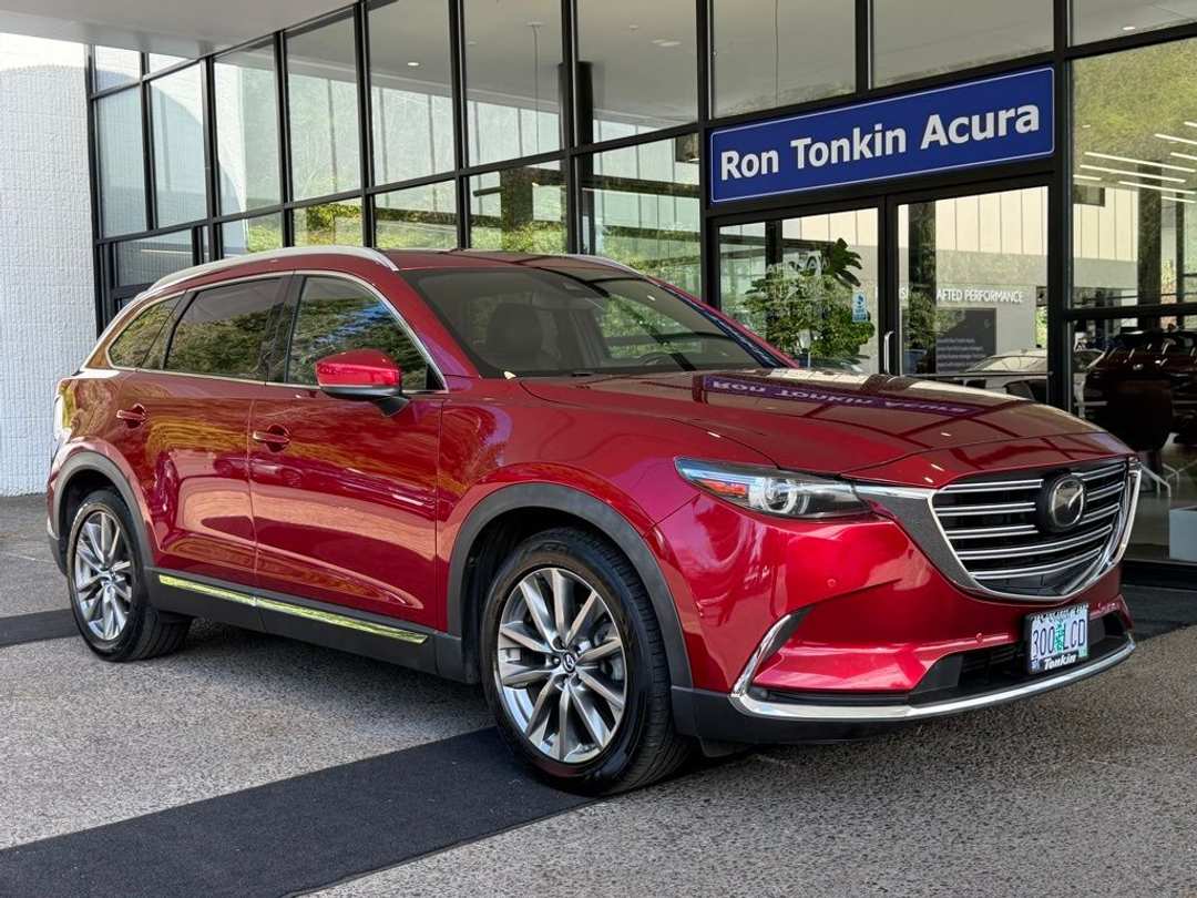 2018 MAZDA CX-9 Grand Touring - Image 2
