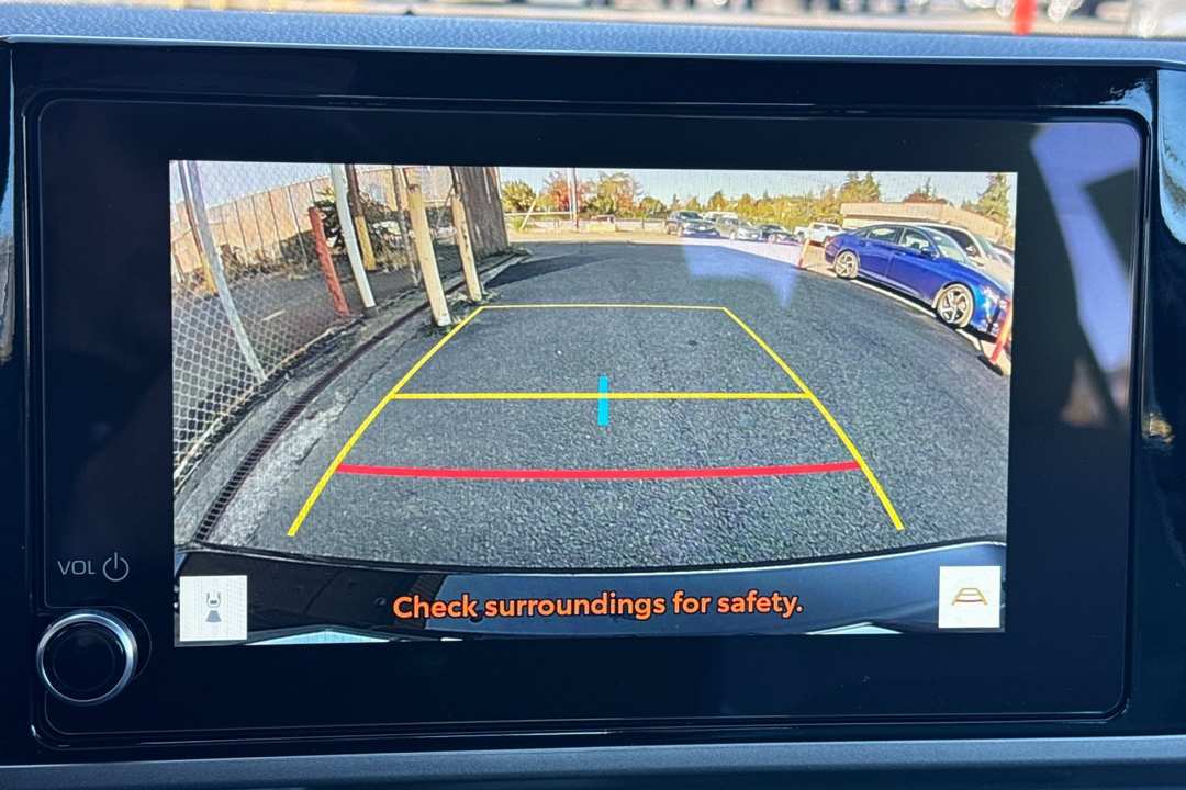 2026 Toyota Camry SE - Image 18