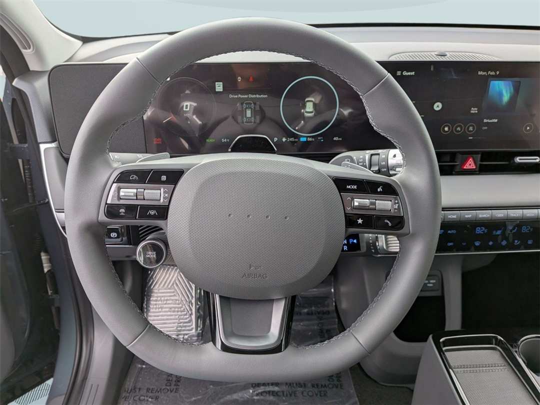 2025 Hyundai Ioniq 5 SE - Image 14