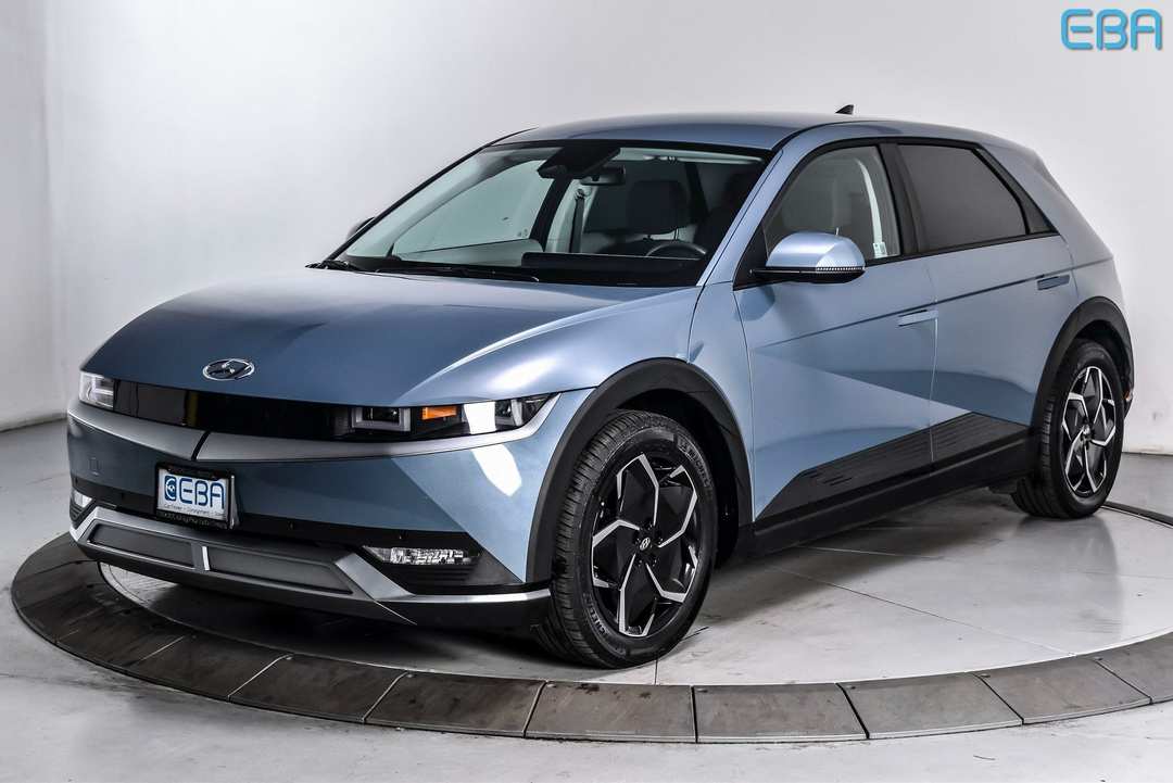 2024 Hyundai Ioniq 5 SEL - Image 2