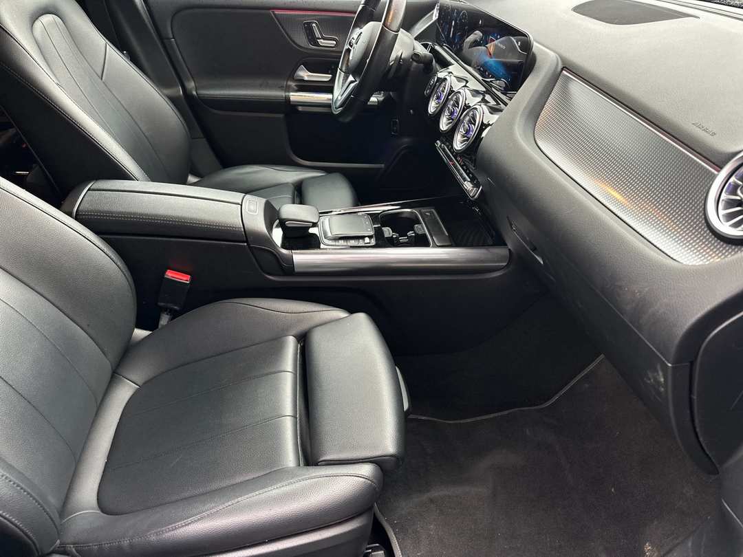 2022 Mercedes-Benz GLA GLA 250 - Image 15