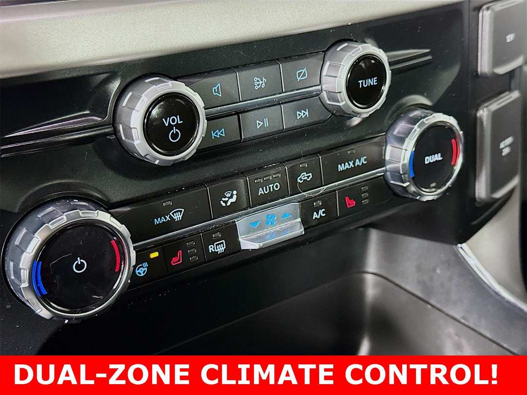 2023 Ford F-150 Lightning XLT - Image 20