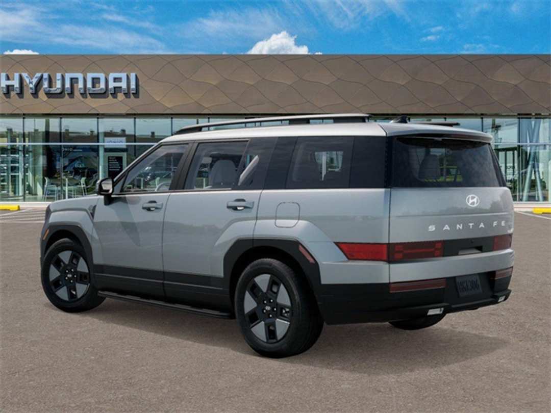 2026 Hyundai Santa Fe SEL - Image 5