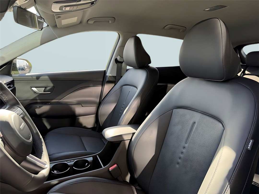 2026 Hyundai Kona SEL Premium - Image 14
