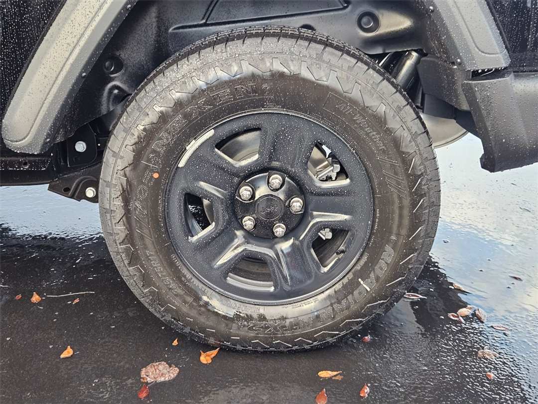 2026 Jeep Wrangler Sport - Image 37