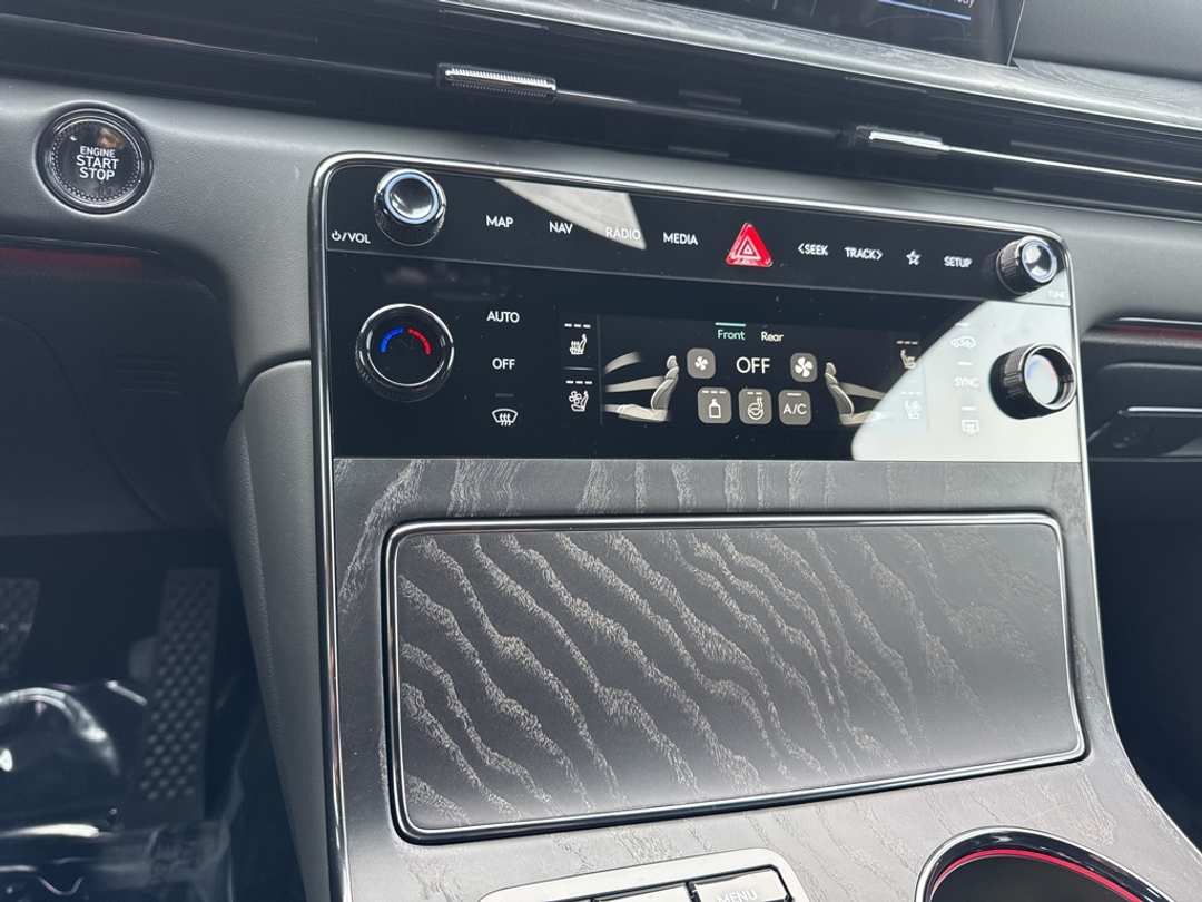 2026 Genesis Gv80 3.5T Prestige - Image 24