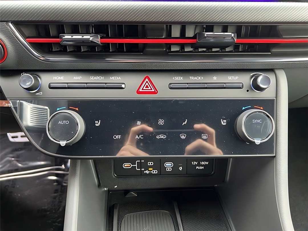 2025 Hyundai Sonata N Line - Image 22