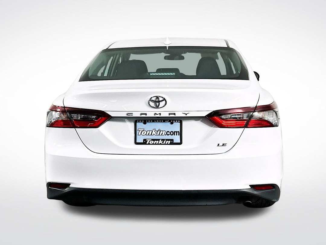 2024 Toyota Camry LE - Image 7