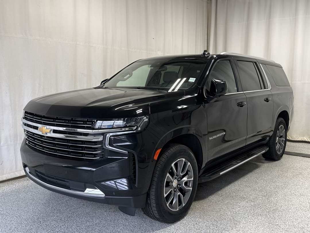 2024 Chevrolet Suburban LT - Image 2