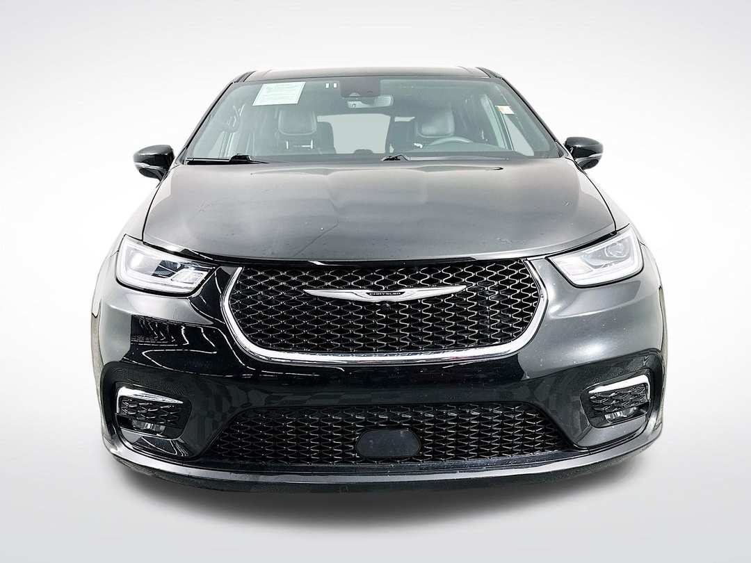 2025 Chrysler Pacifica Select - Image 2