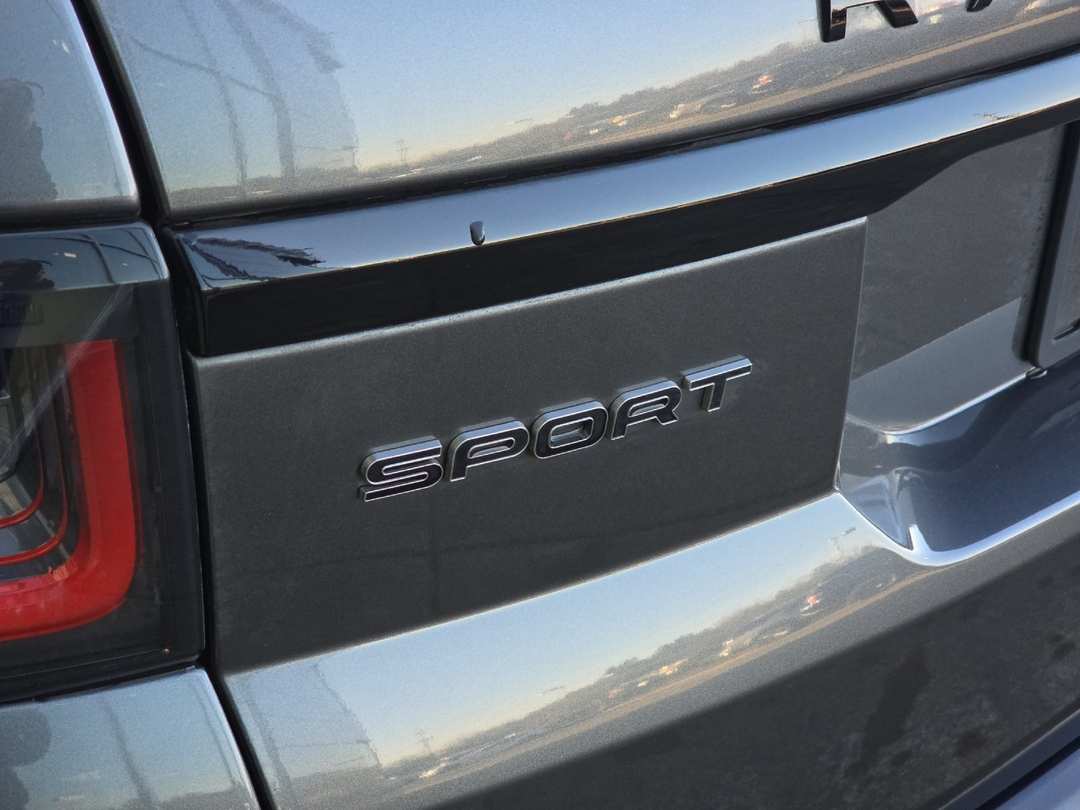 2018 Land Rover Range Rover Sport HSE Dynamic - Image 26