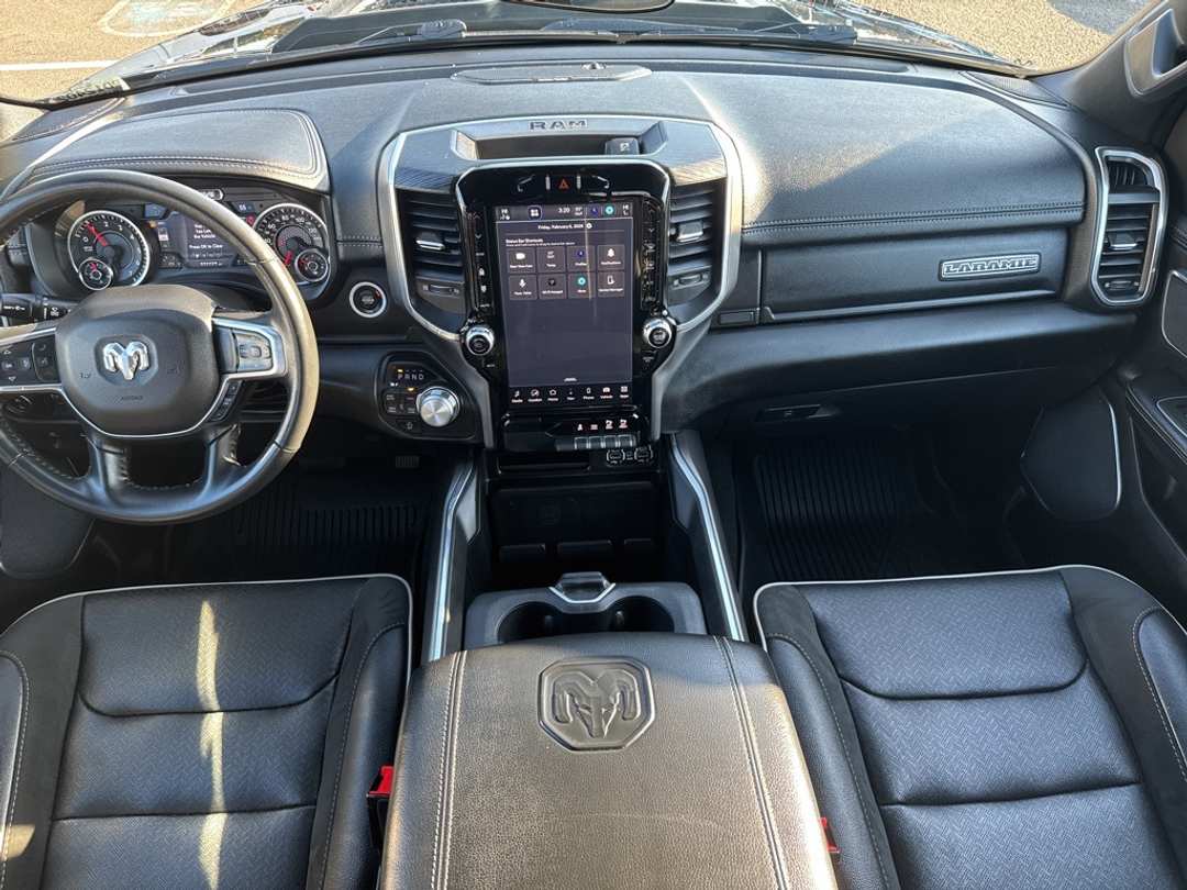 2023 Ram 1500 Laramie - Image 25
