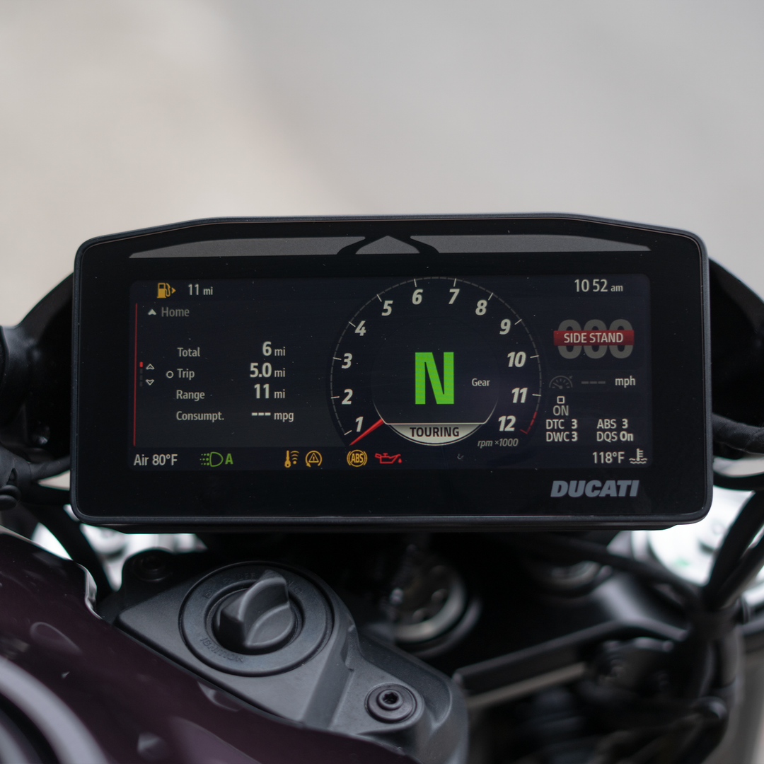 2026 Ducati Xdiavel V4 - Image 3