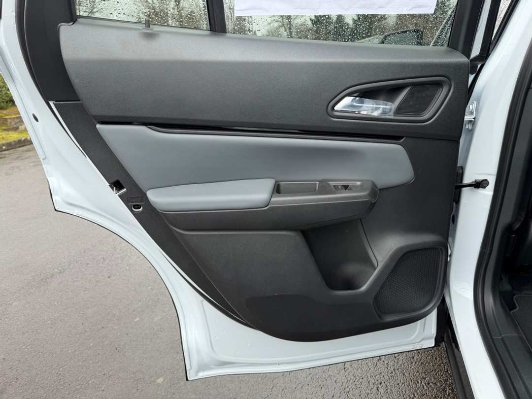 2026 Honda Prologue Touring - Image 29