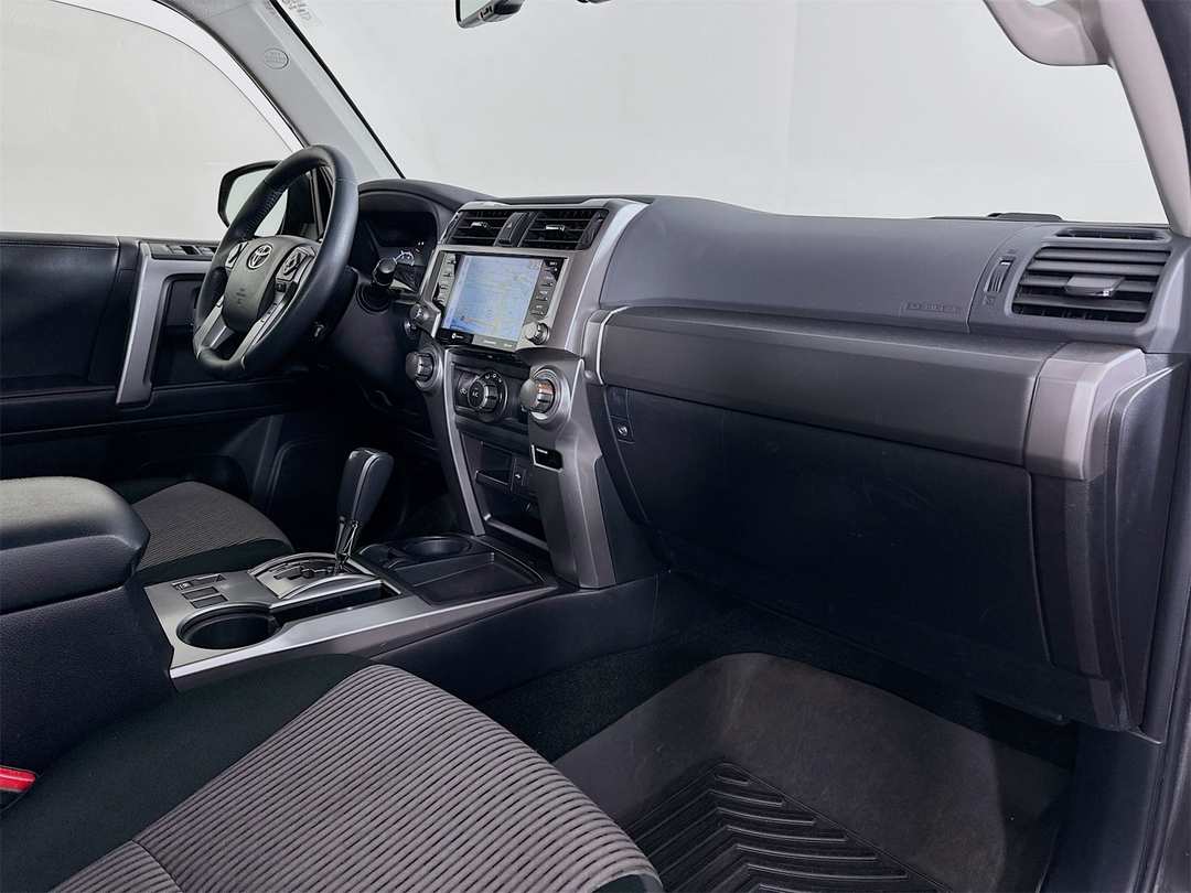 2022 Toyota 4Runner SR5 - Image 28