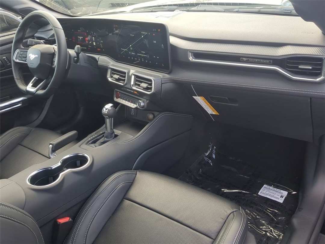 2025 Ford Mustang GT Premium - Image 30
