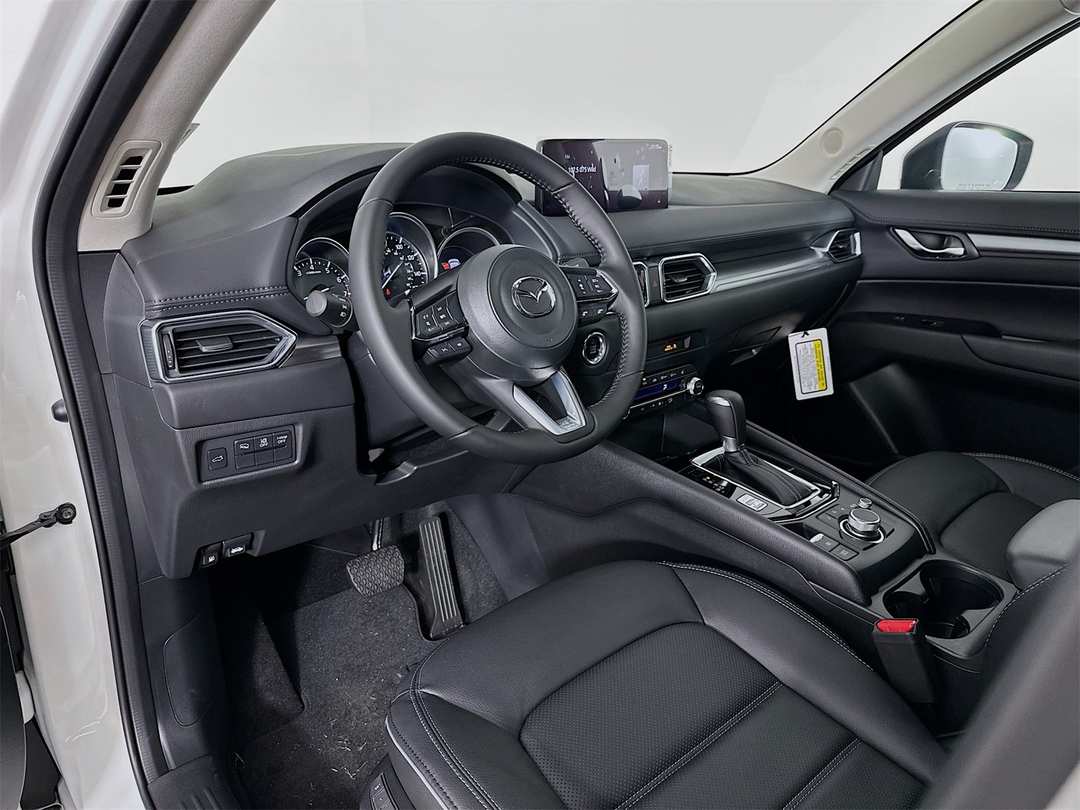2025 MAZDA CX-5 2.5 S Preferred Package - Image 9