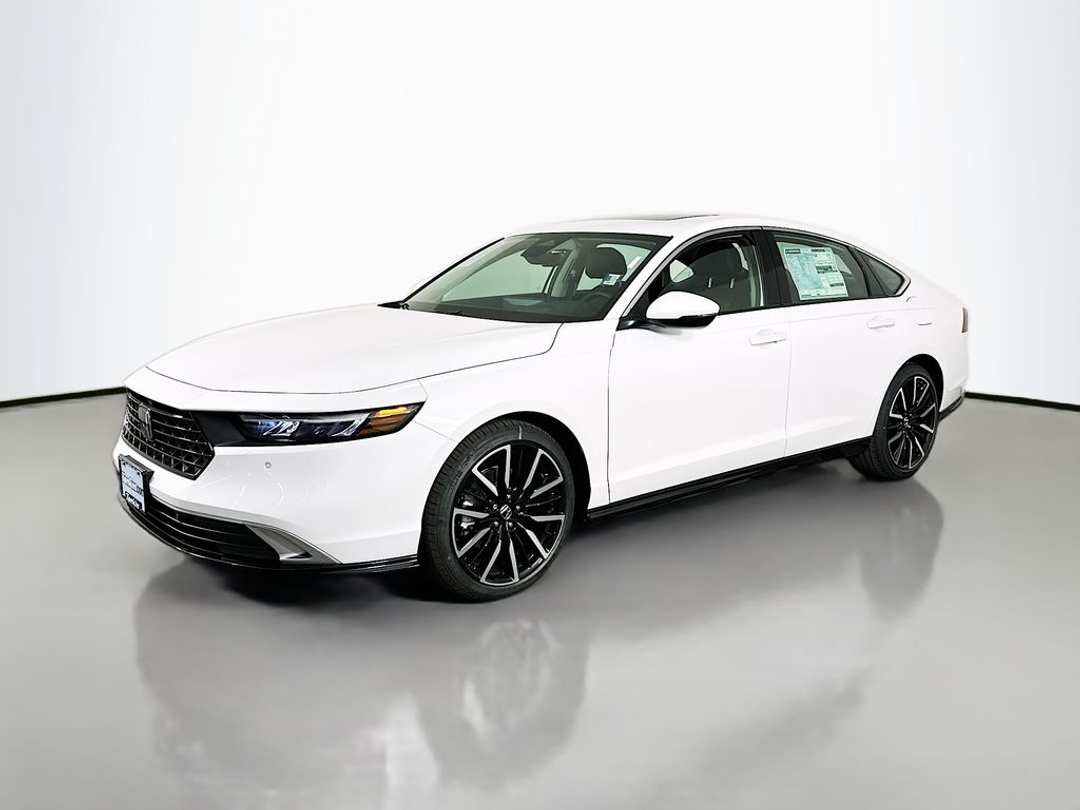 2026 Honda Accord Touring - Image 3