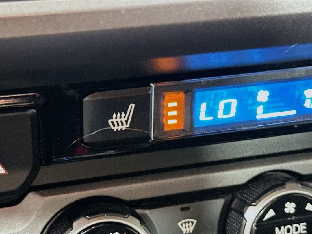 2017 Toyota Tacoma TRD Pro - Image 21