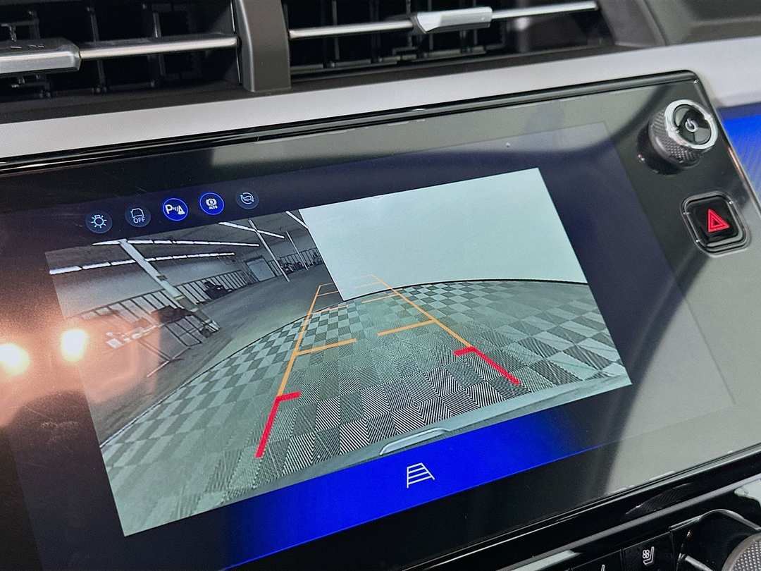 2027 Chevrolet Bolt Ev - Image 14