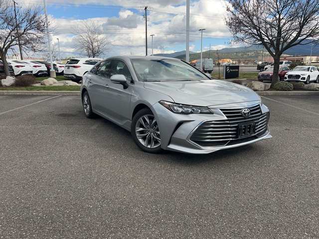 2021 Toyota Avalon XLE