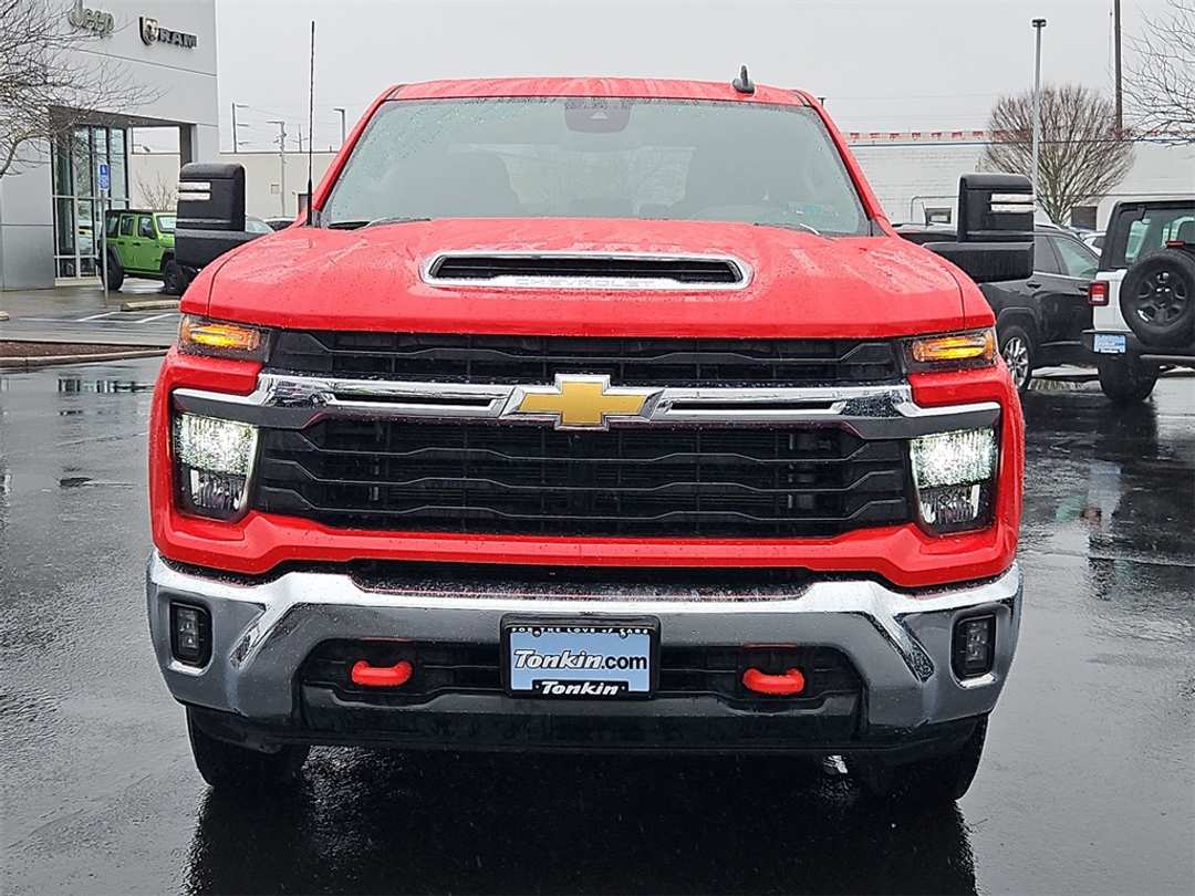 2024 Chevrolet Silverado 2500Hd LT - Image 9