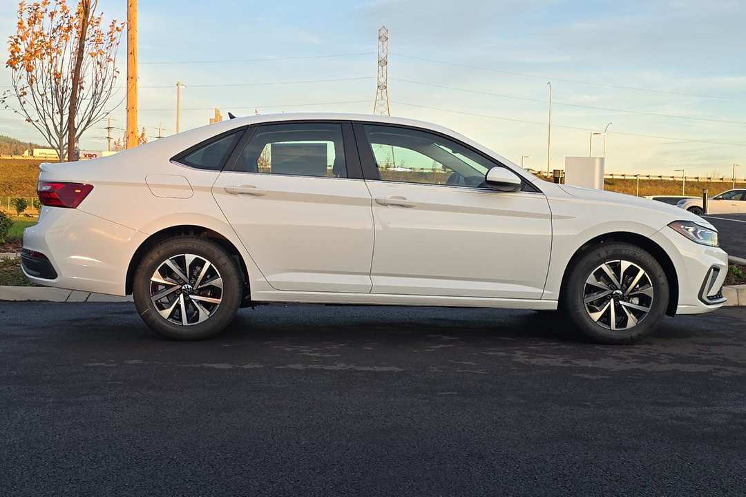 2026 Volkswagen Jetta 1.5T S - Image 2