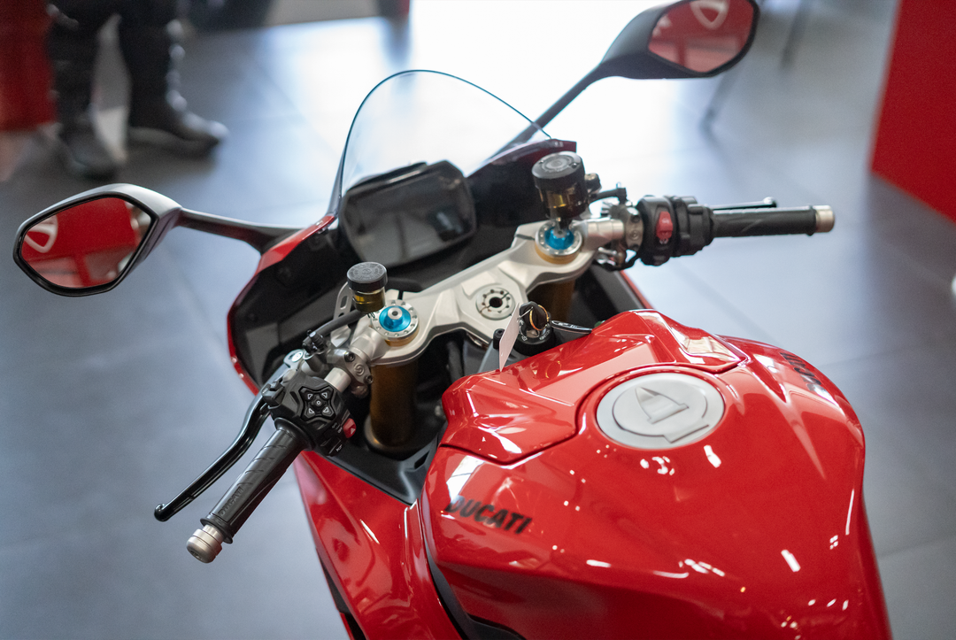 2026 Ducati Panigale V2 S - Image 3