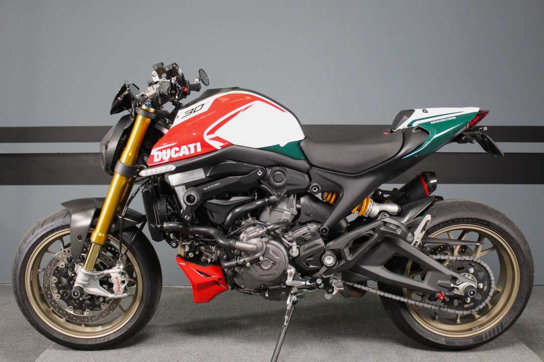 2024 Ducati Monster 30Th Anniversario - Image 4