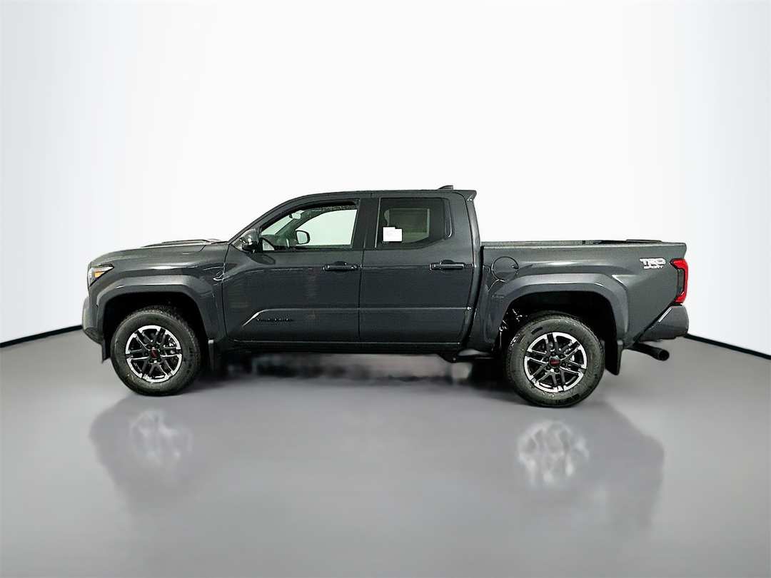 2026 Toyota Tacoma TRD Sport - Image 4