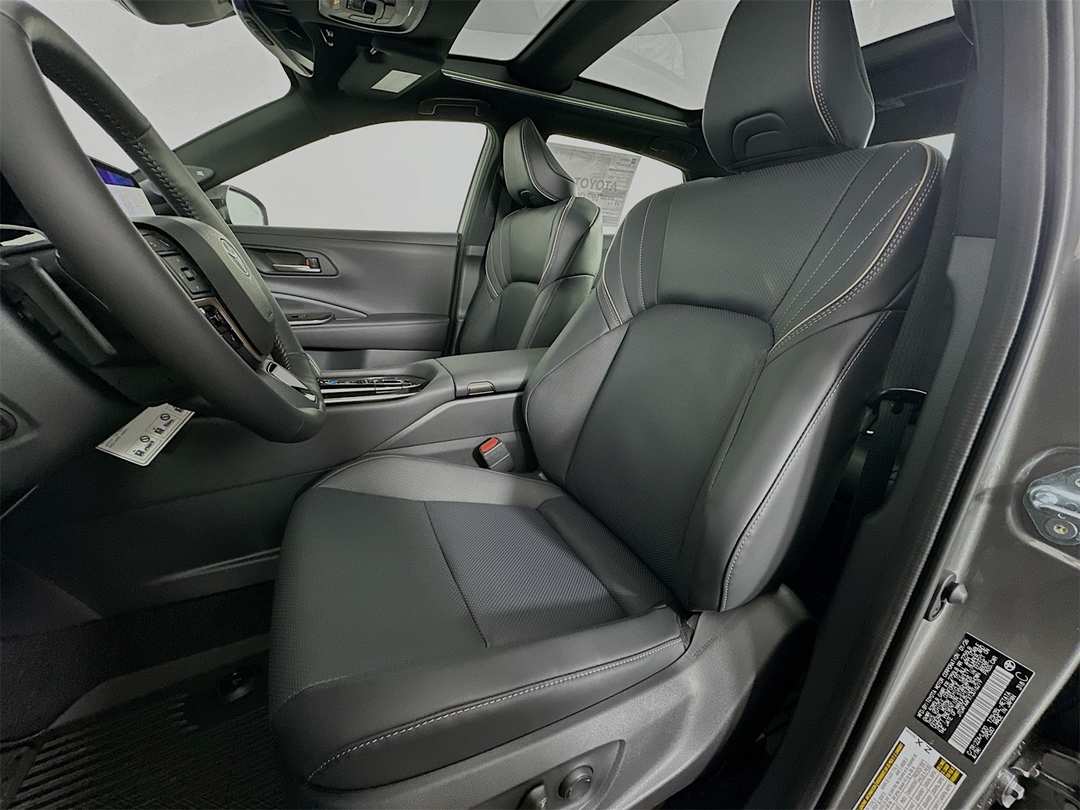 2026 Toyota Crown Platinum - Image 22