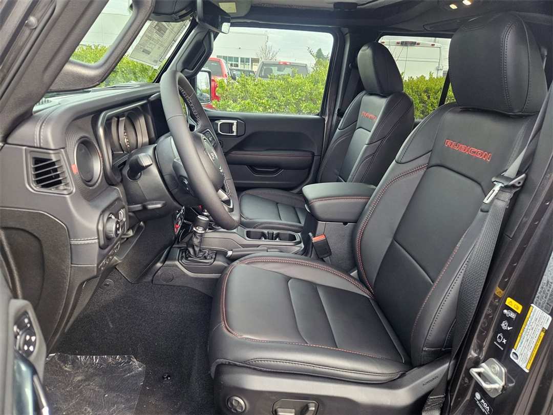 2026 Jeep Gladiator Rubicon - Image 14