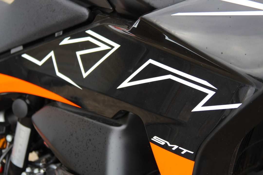 2024 KTM 890 Smt - Image 3