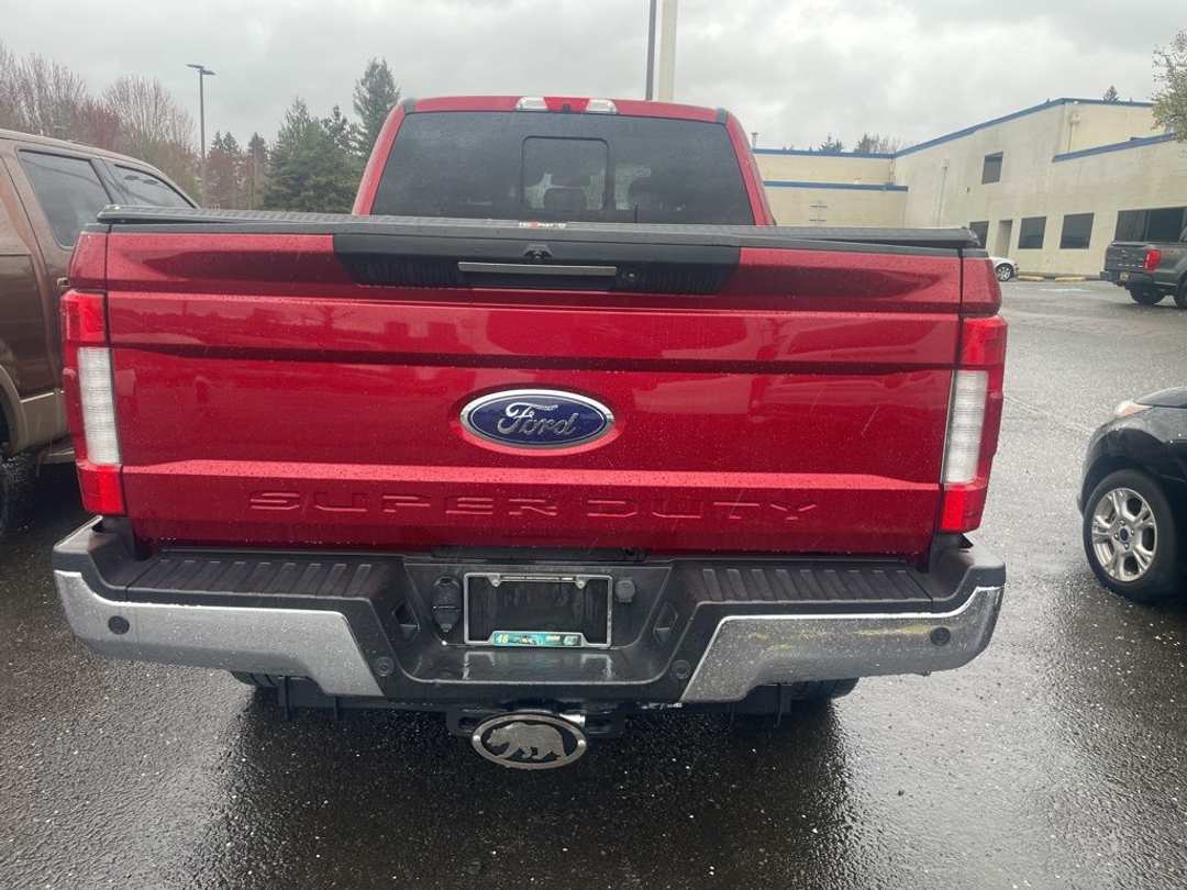 2019 Ford F-350Sd Lariat - Image 3