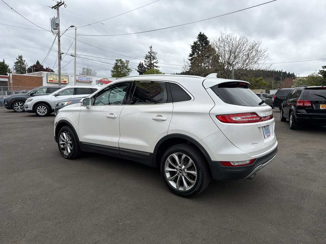 2017 Lincoln Mkc Select - Image 3