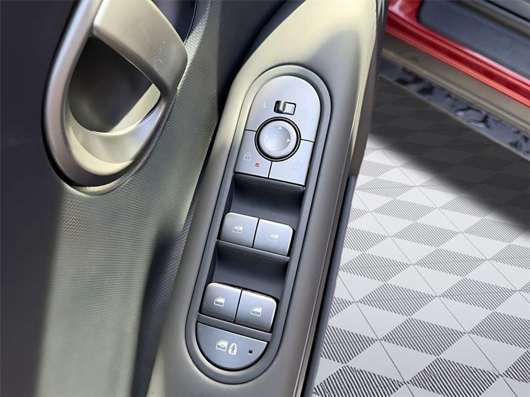 2026 Hyundai Ioniq 5 SEL - Image 12