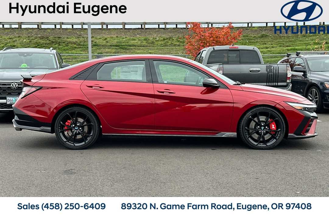 2025 Hyundai Elantra N Base - Image 3
